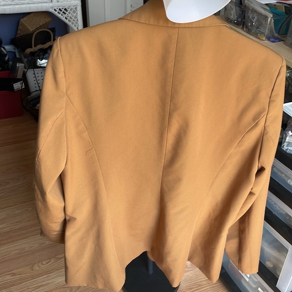 Camel color blazer - Picture 5 of 5